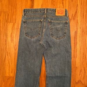 Mens Levi’s 505™ Straight Regular Fit Jeans, size 31/32, medium stonewash.